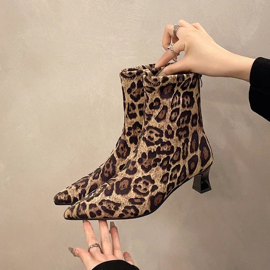 Designer Leopard Print shoes for Women Ankle Boots Fashion Pointed Toe Short Booties Concise Thick Heels Botas De Mujer